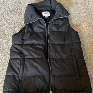 Black puffer vest from Old Navy